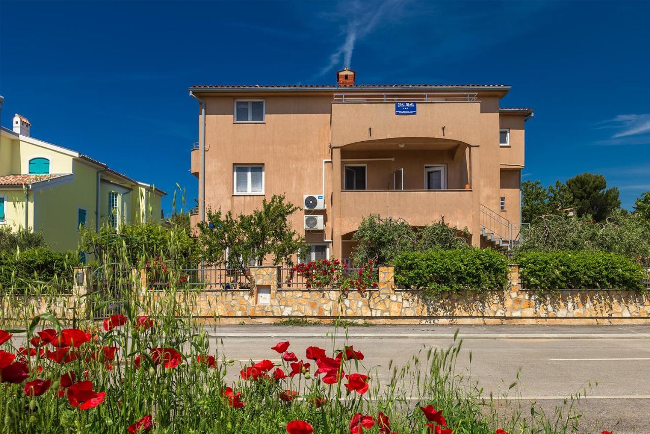 Vila Milla Premantura Exterior photo